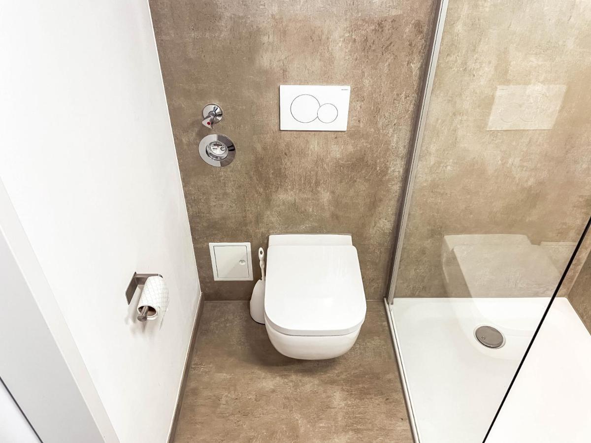 Stilvolles Apartment Mit Parkplatz, Barrierefrei Reinheim Esterno foto