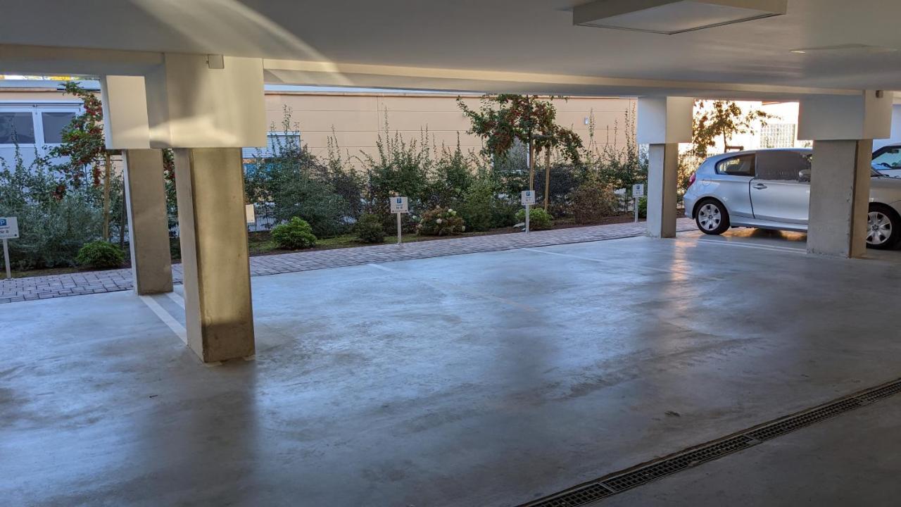 Stilvolles Apartment Mit Parkplatz, Barrierefrei Reinheim Esterno foto
