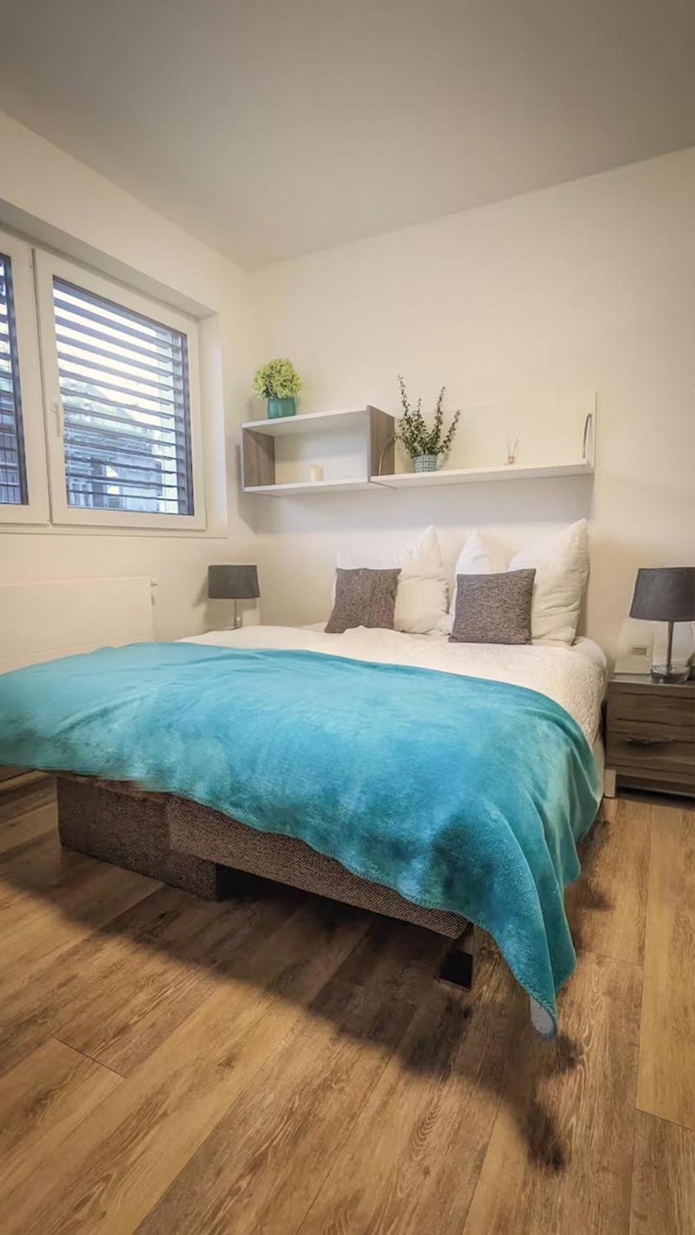 Stilvolles Apartment Mit Parkplatz, Barrierefrei Reinheim Esterno foto